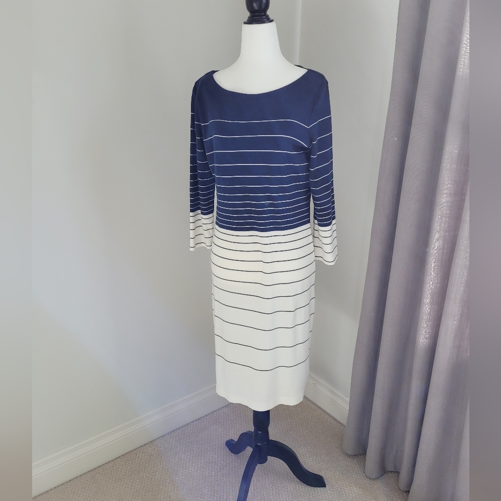 [M] Brooks Brothers Dress Blue and Cream